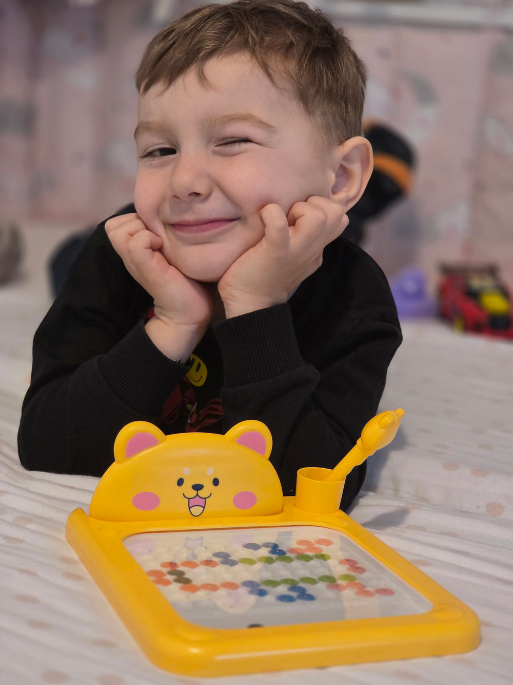 Tablă magnetică  - Joc interactiv cu stilou magnetic